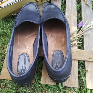EARTH ORIGINS Blue Leather Loafers